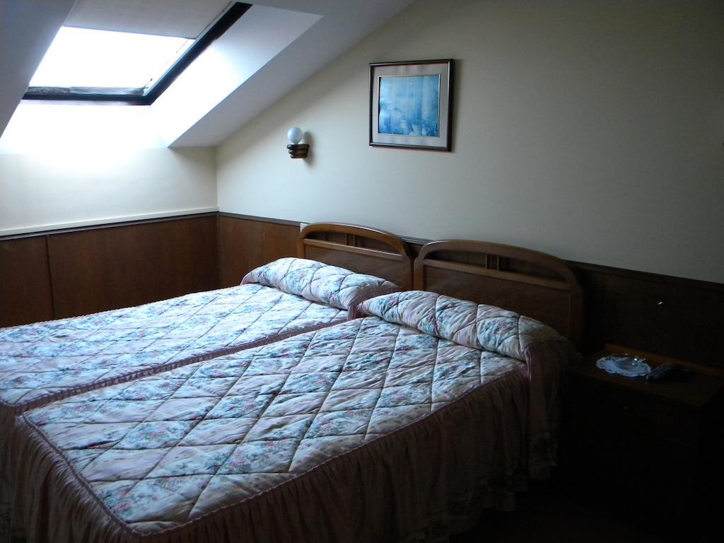 Hotel Solymar Bricia Bilik gambar