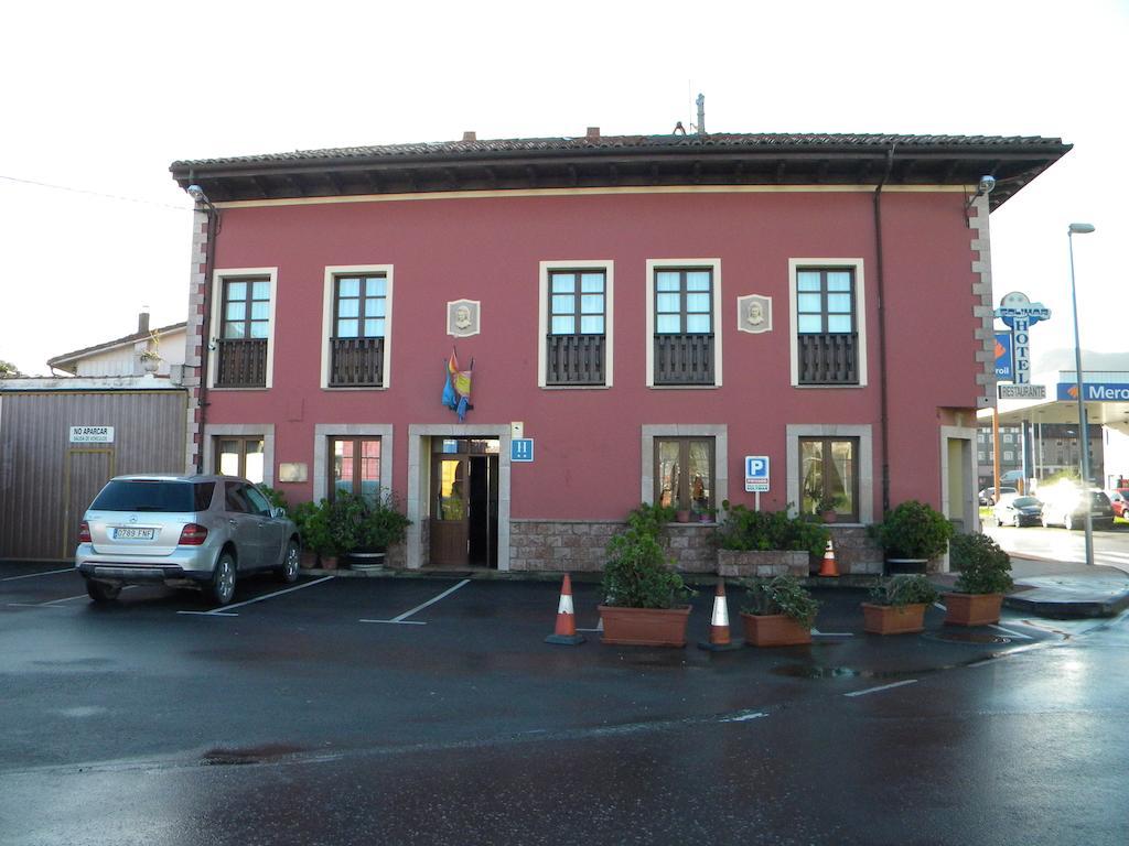 Hotel Solymar Bricia Luaran gambar